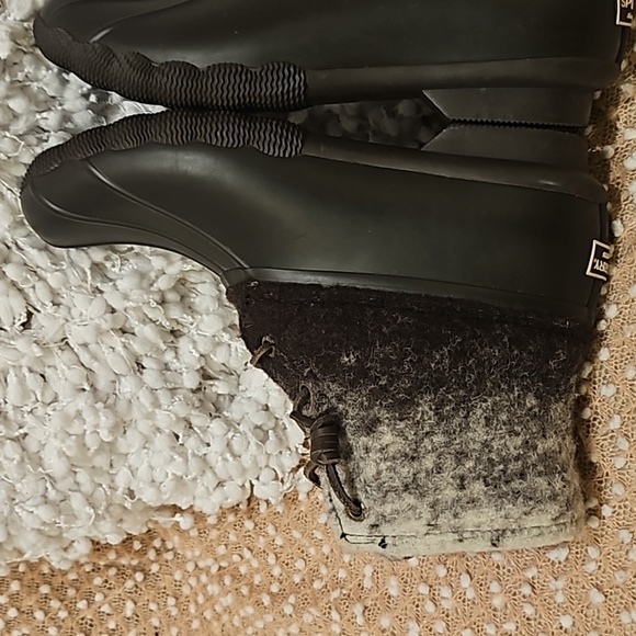 Sperry Duck Boots - Picture 11 of 16